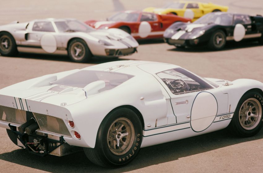  10 Wickedly Cool Carroll Shelby Cars That Made The Man A Legend