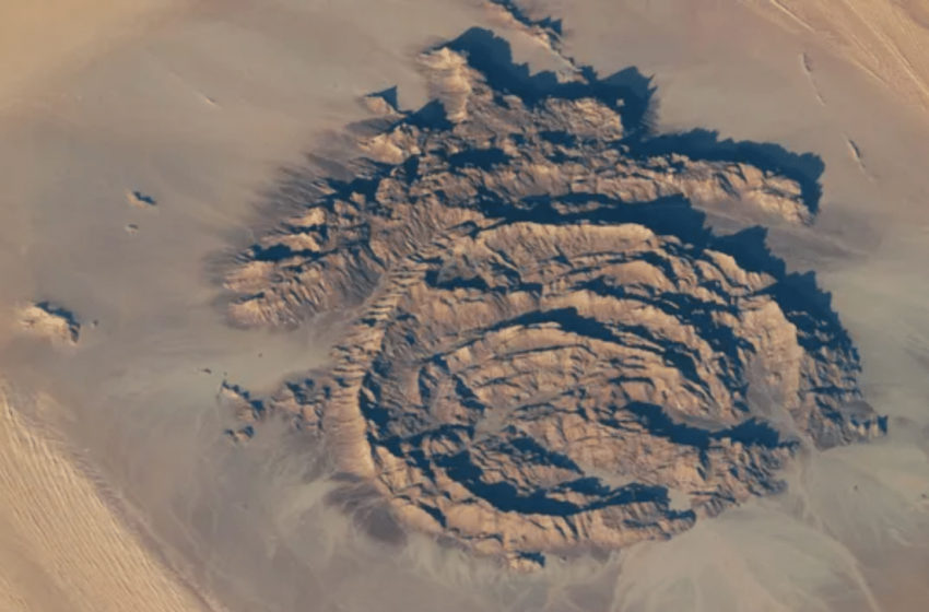  NASA’s Discovery in the Sahara Reveals Hidden Geological Wonder