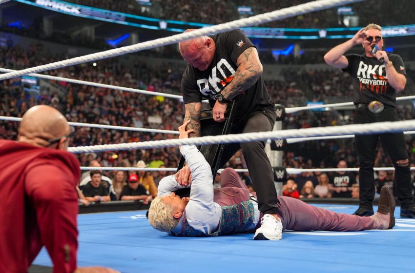  Pat McAfee responds to WWE SmackDown fan backlash