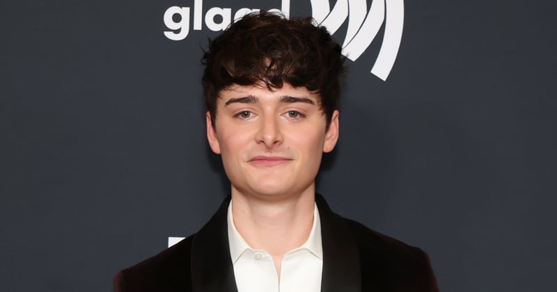 Stranger Things’ Noah Schnapp Goes Public with New Boyfriend, Celebrates One Month of Dating | Noah Schnapp, pride | Celebrity News and Gossip | Entertainment, Photos and Videos