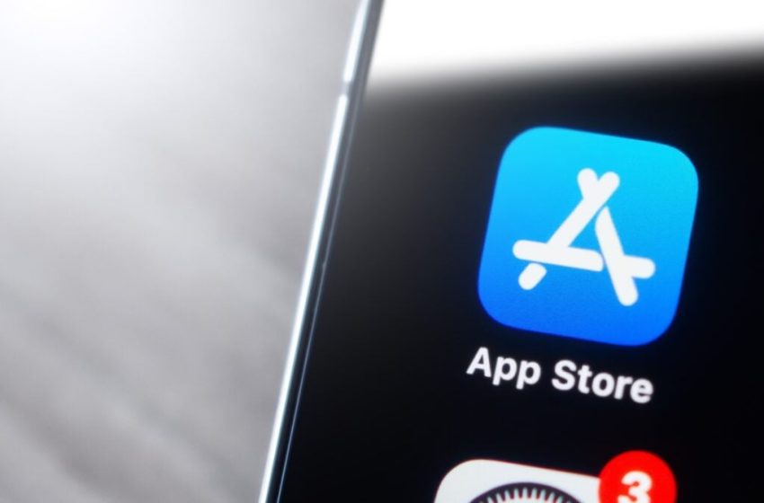  Apple App Store Experiences Surge in New Apps Amid Vibe Coding Boom