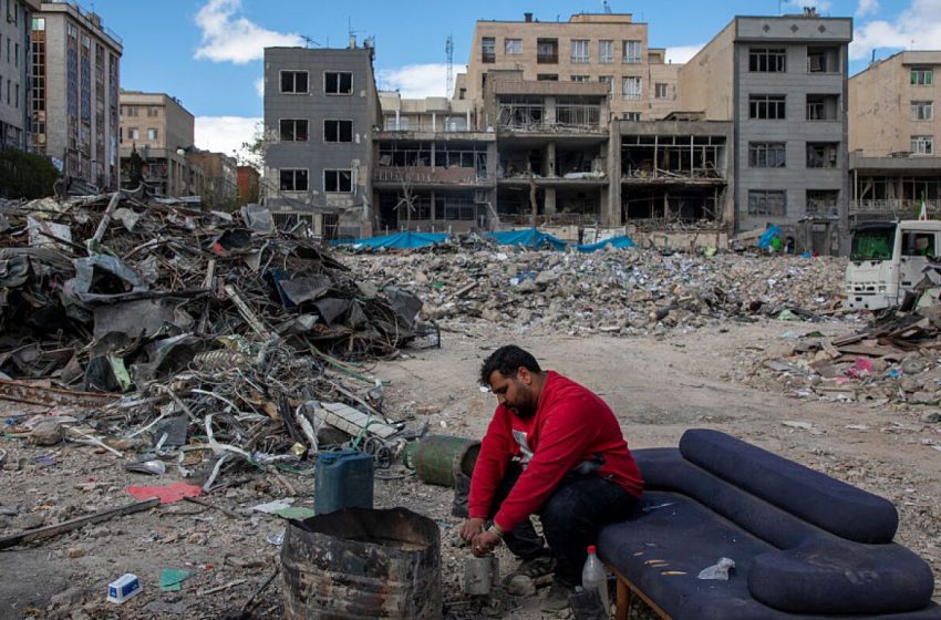  As Trump’s deadline approaches, Iranian leaders respond in defiance : NPR