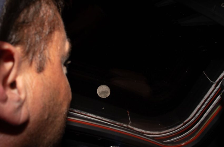  Artemis II names moon crater Carroll after Reid Wiseman’s late wife : NPR