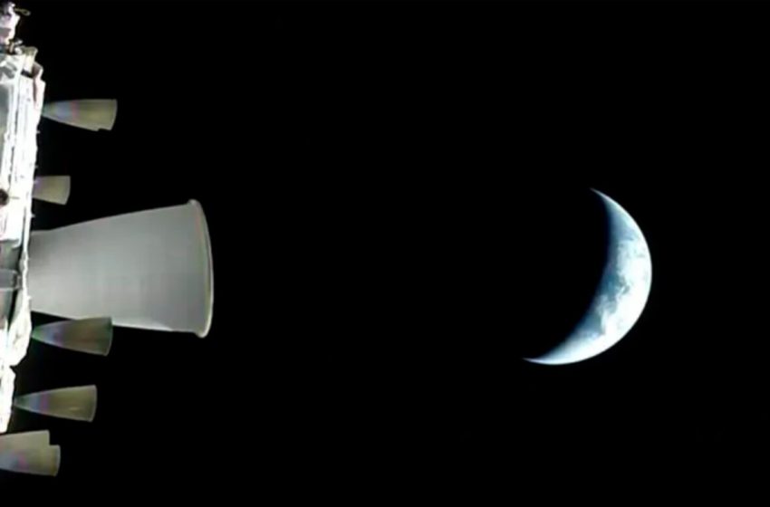  NASA’s Artemis II and four astronauts heading to the moon : NPR