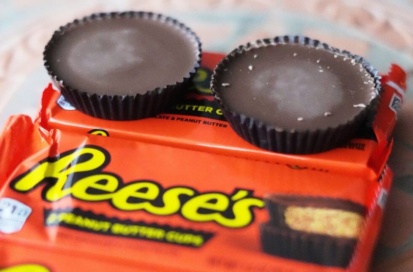  Hershey says it will shift back to classic recipe for all Reese’s products after criticism