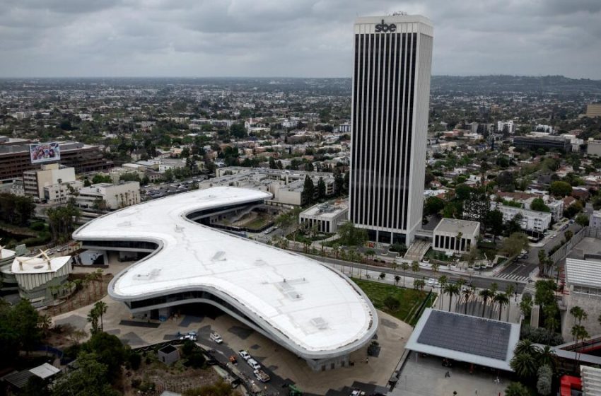  LACMA’s new David Geffen Galleries bends all the rules