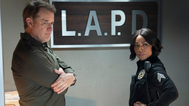 Detective Hooks and Athena on 9-1-1